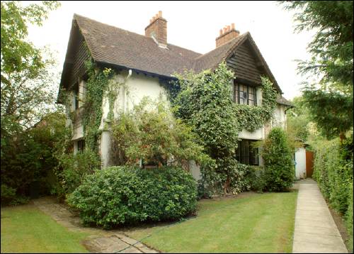02 Temple Fortune Lane